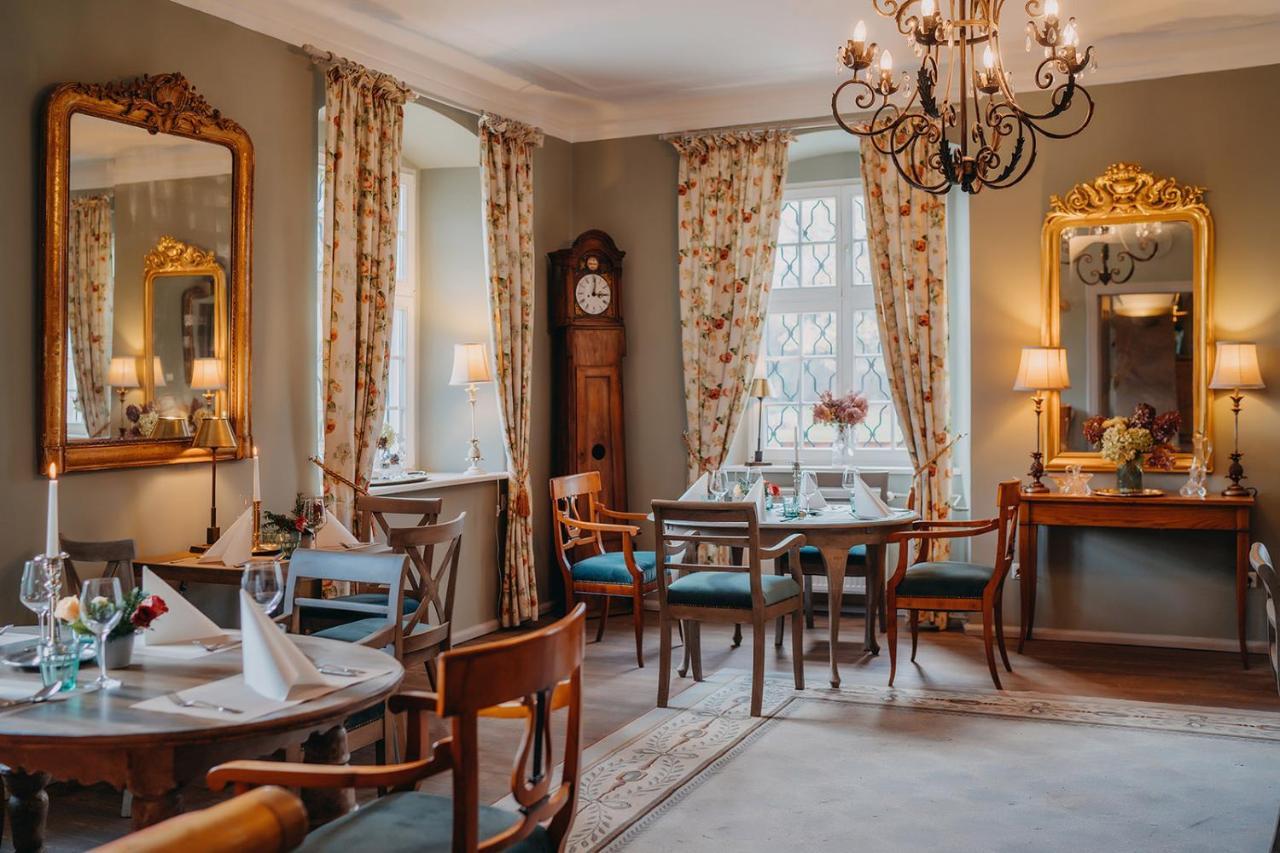 Hotel Pałac łomnica - Karkonosze / Riesengebirge Jelenia Góra